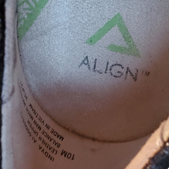 Align by Nurse mates slip on Animal print shoes. - Picture 6 of 8